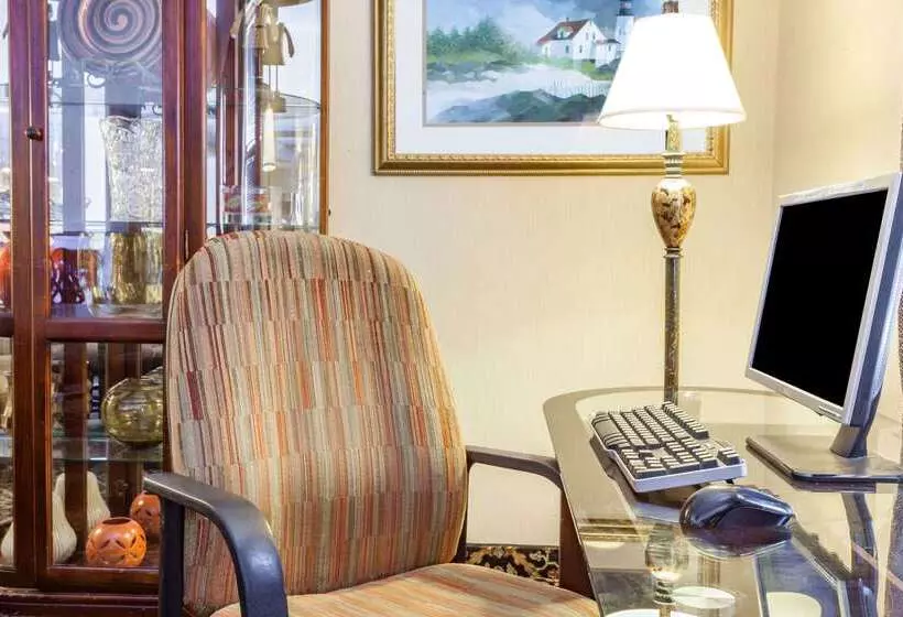 酒店 Travelodge By Wyndham Winchester