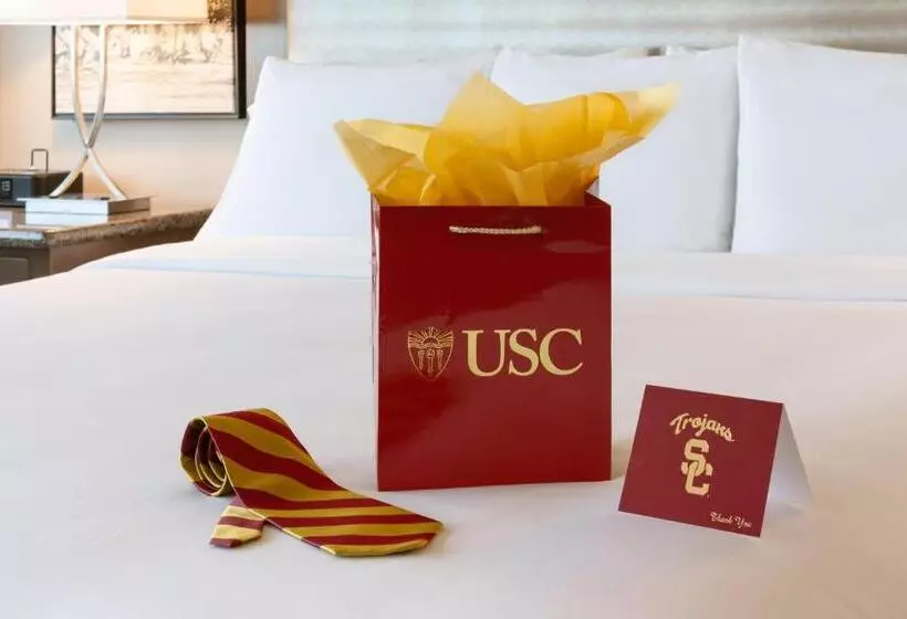 فندق Usc
