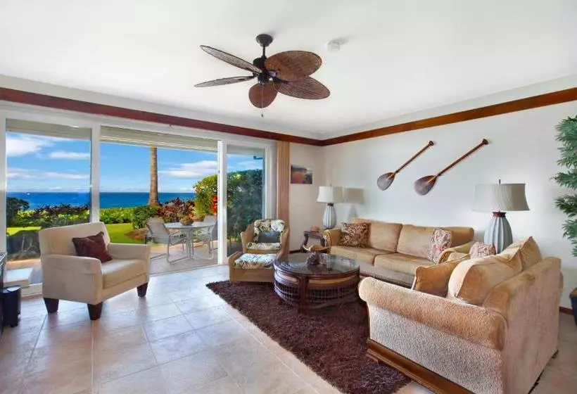 ホテル Whalers Cove In Poipu