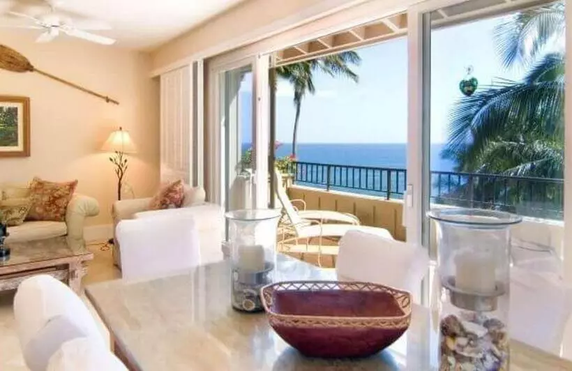 ホテル Whalers Cove In Poipu