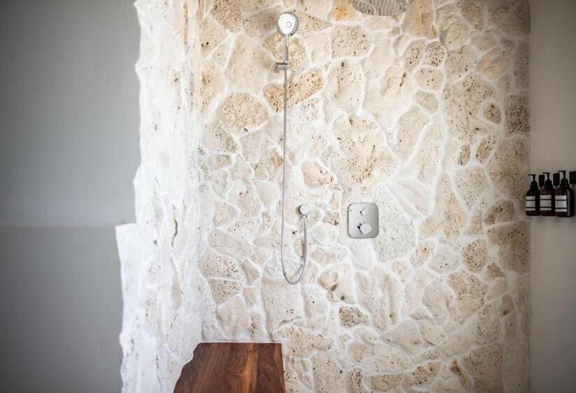 Long Bay Beach Resort