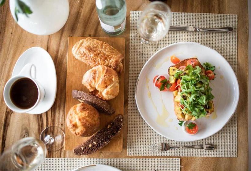 Long Bay Beach Resort