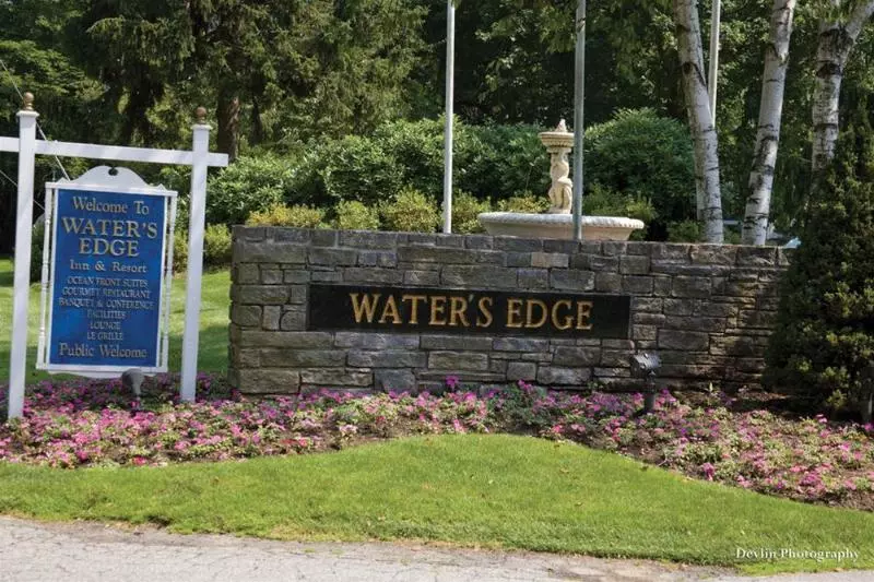 Water's Edge Resort & Spa