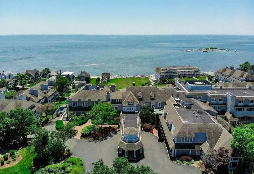 Water's Edge Resort & Spa