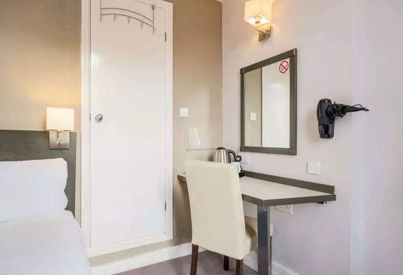 هتل Comfort Inn Westminster