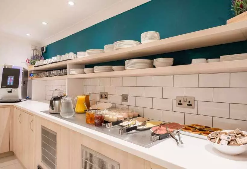 هتل Comfort Inn Westminster