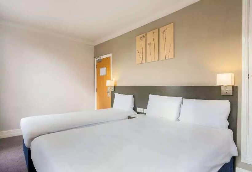 هتل Comfort Inn Westminster