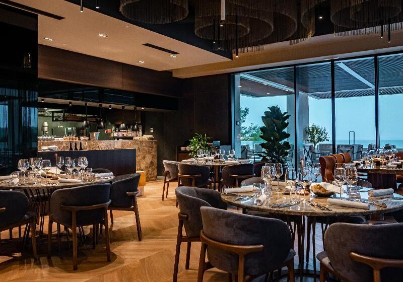 Grand Hotel Brioni Pula, A Radisson Collection