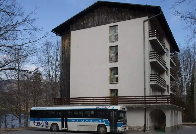 ホテル Hostel Pod Voglom