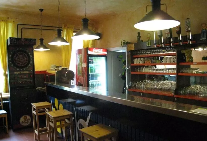 ホテル Hostel Pod Voglom