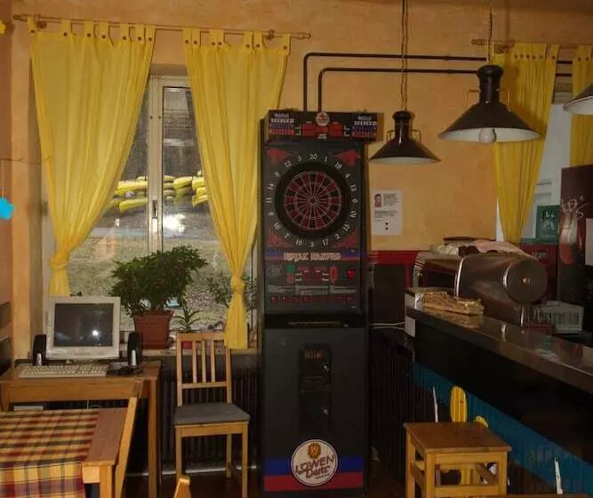 ホテル Hostel Pod Voglom