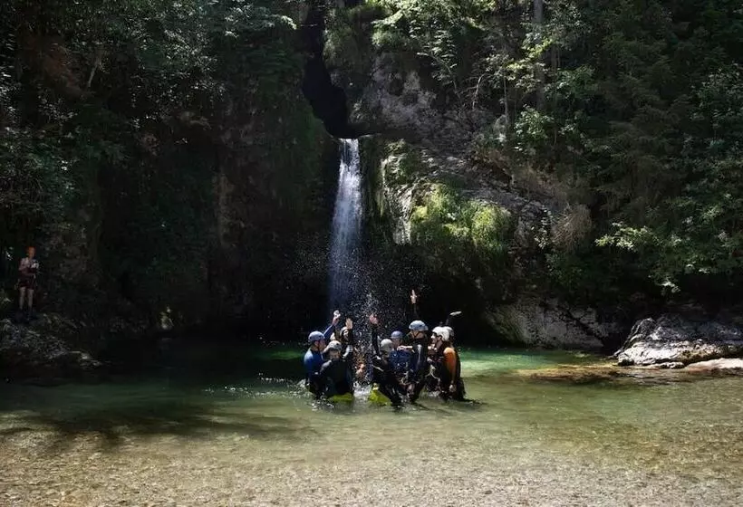 ホテル Hostel Pod Voglom