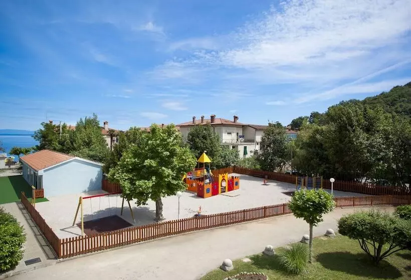 ホテル Marina  Liburnia