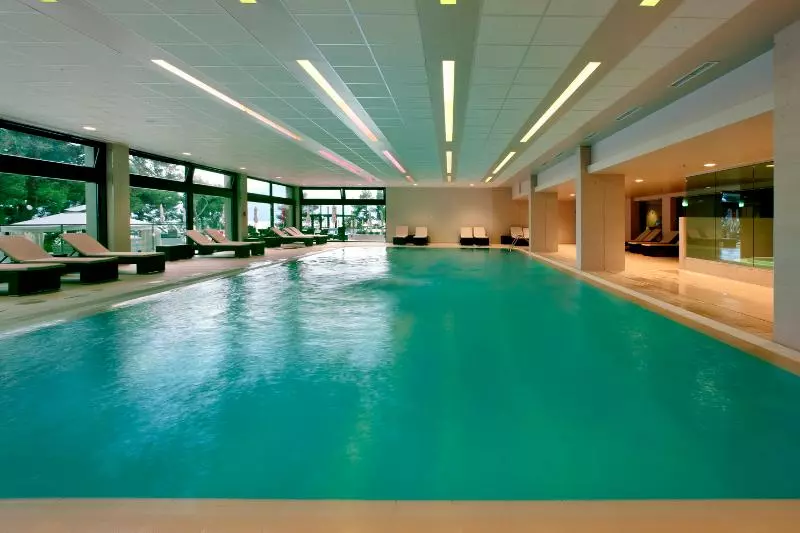 ホテル Parentium Plava Laguna