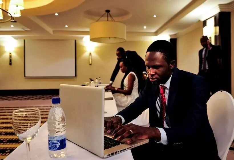 هتل Pullman Lubumbashi Grand Karavia