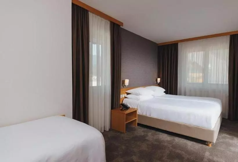 هتل Ramada Resort Kranjska Gora