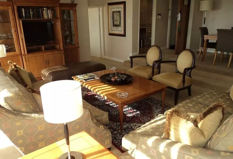 호텔 Taj Pamodzi Lusaka