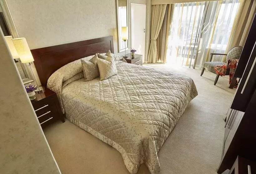 호텔 Taj Pamodzi Lusaka