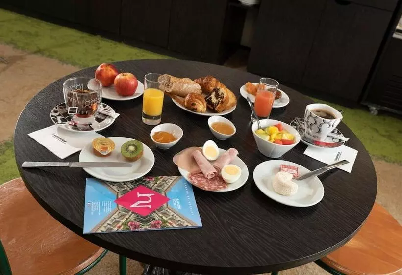 هتل The Originals Access, Bourges Nord Saintdoulchard