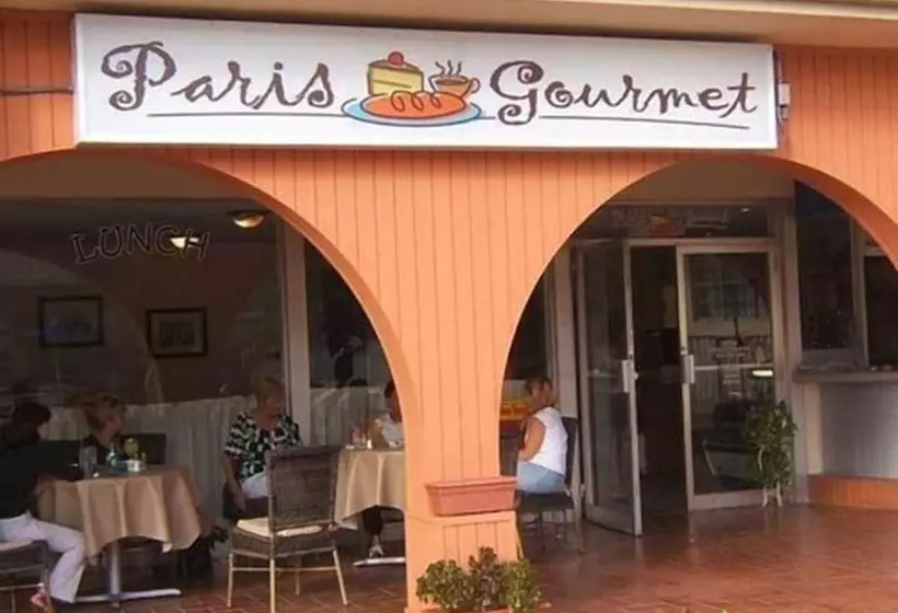 فندق على الطريق Knights Inn Hallandale