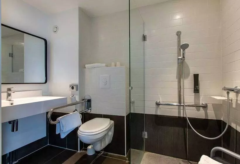 B&b Hotel Orléans Nord Saran