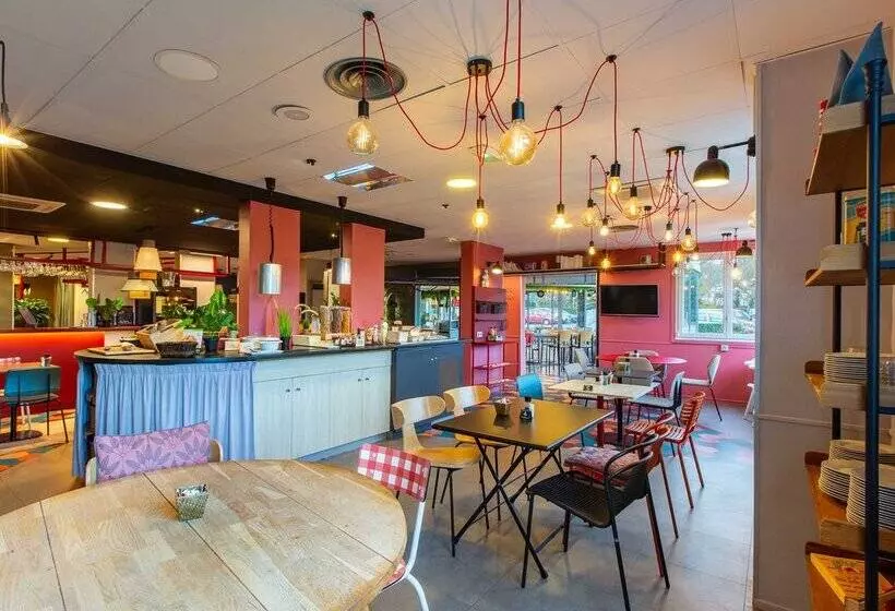 B&b Hotel Orléans Nord Saran