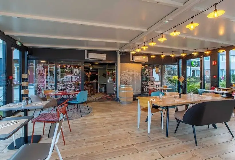 B&b Hotel Orléans Nord Saran