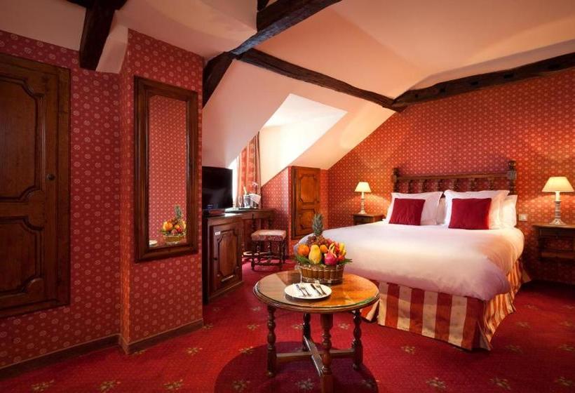 هتل Amarante Beau Manoir