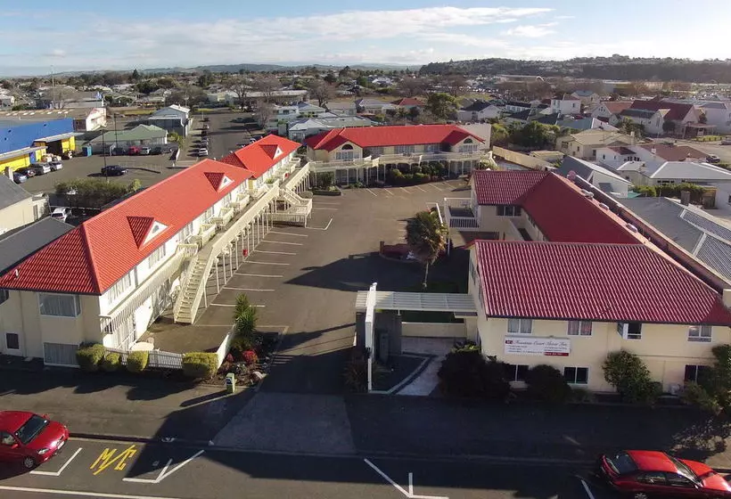 Fountain Court Motel