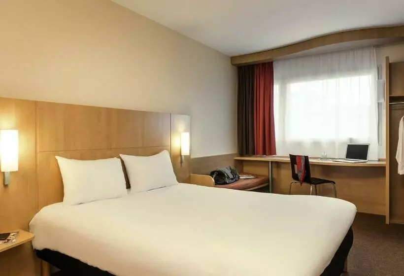 فندق Ibis Gap Centre