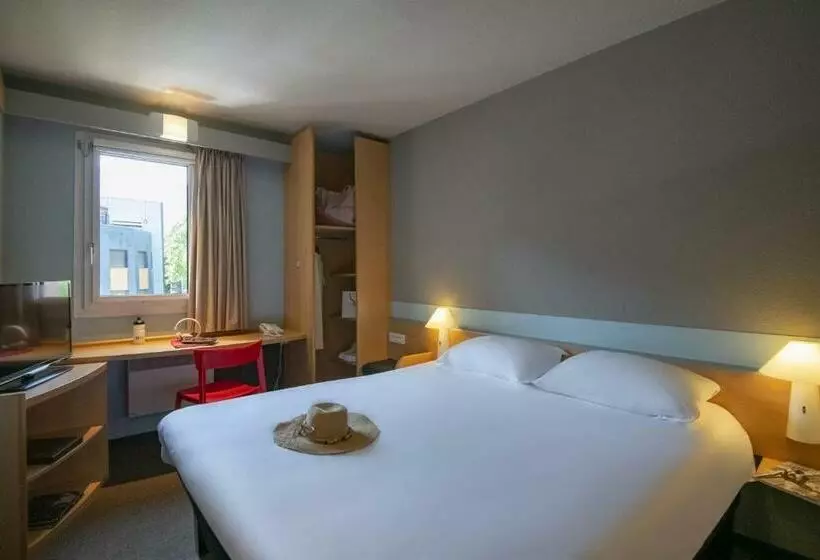 فندق Ibis Gap Centre