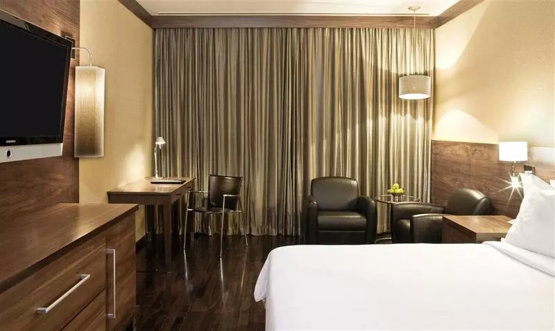 Отель Le Méridien New Delhi