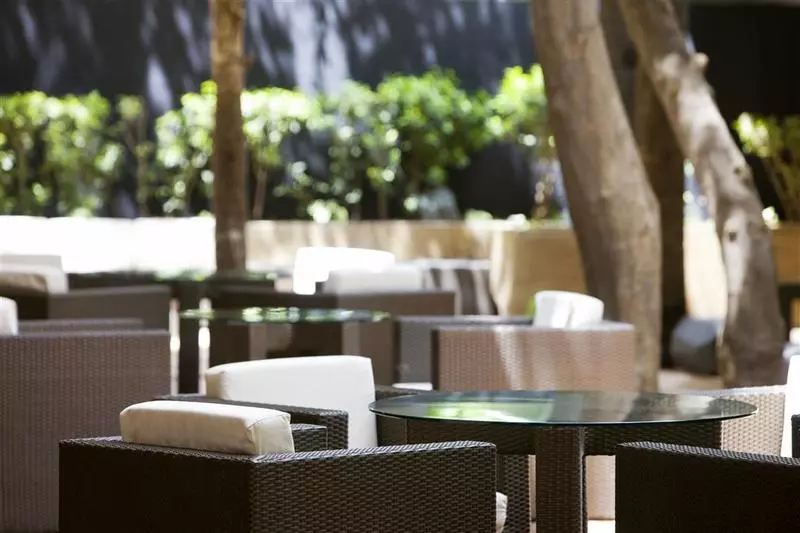 Отель Le Méridien New Delhi