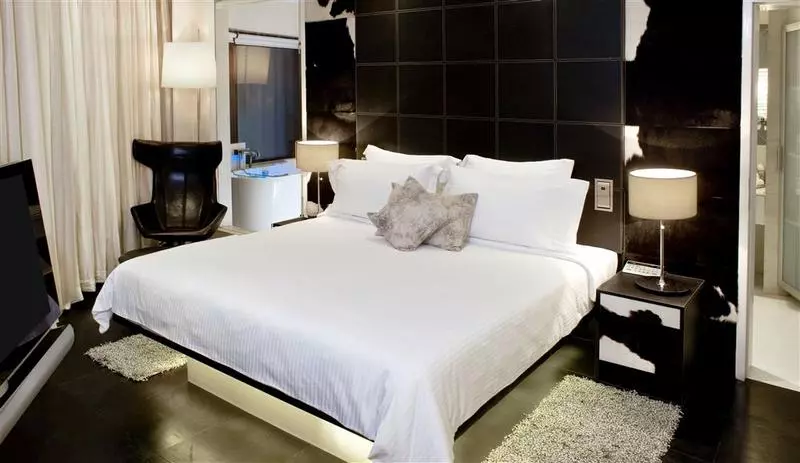 Отель Le Méridien New Delhi