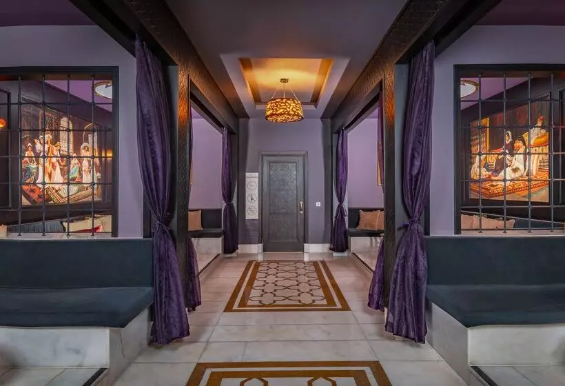 Hotel Rixos Downtown Antalya, The Land of Legends Access