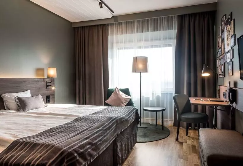Hotell Scandic Infra City