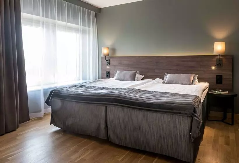 Hotell Scandic Infra City