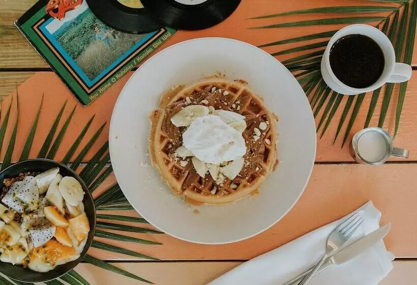 The Surfjack Hotel & Swim Club