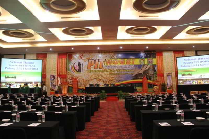 Hotel Truntum Padang