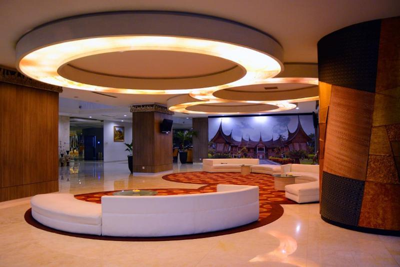 Hotel Truntum Padang