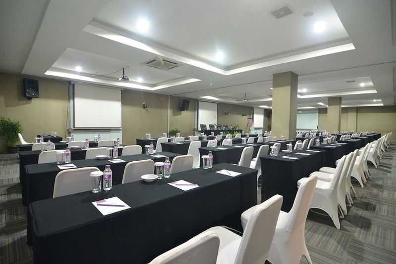 Hotel Truntum Padang