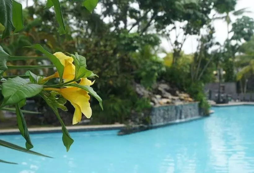 Riande Aeropuerto Hotel Casino