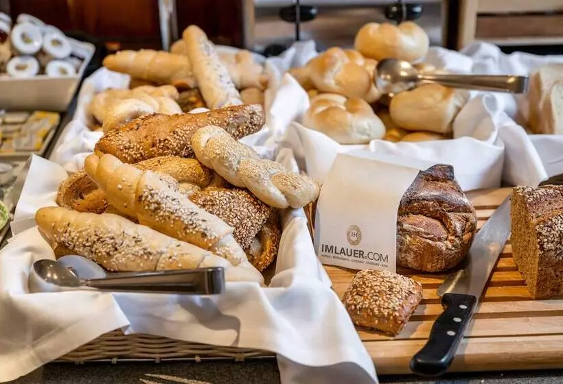 هتل Am Mirabellplatz