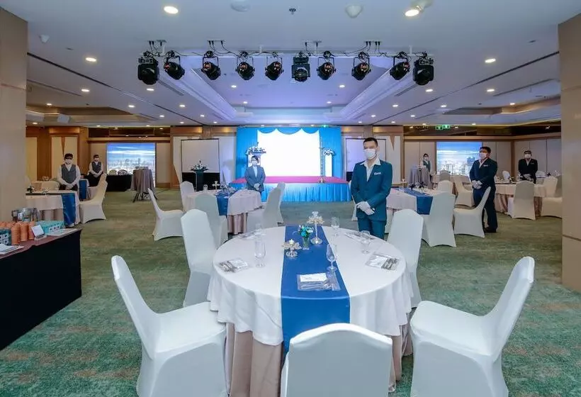 Bangkok Hotel Lotus Sukhumvit 33 By Compass Hospitality