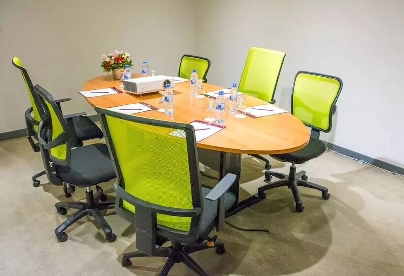 Bangkok Hotel Lotus Sukhumvit 33 By Compass Hospitality