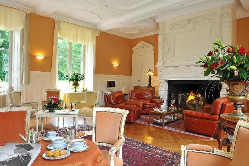 酒店 Château De Bellefontaine   Teritoria