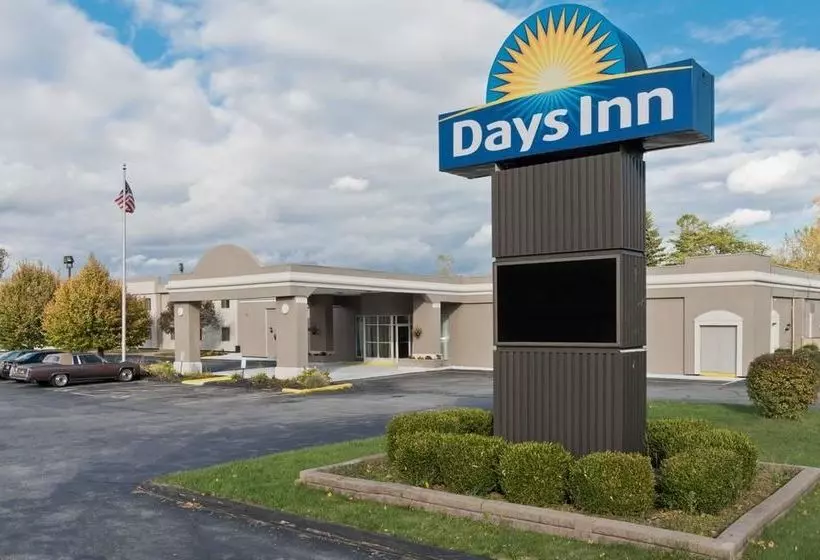 فندق Days Inn By Wyndham Batavia Darien Lake Theme Park