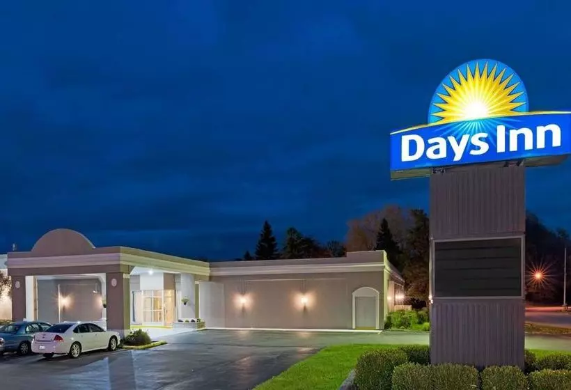 فندق Days Inn By Wyndham Batavia Darien Lake Theme Park