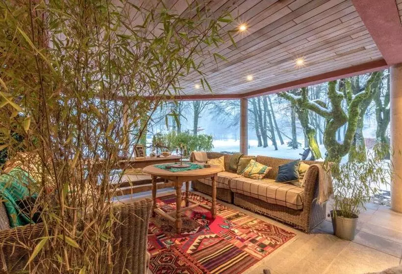 هتل De La Gaichel