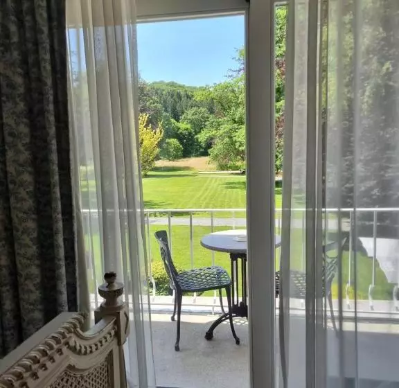 هتل De La Gaichel